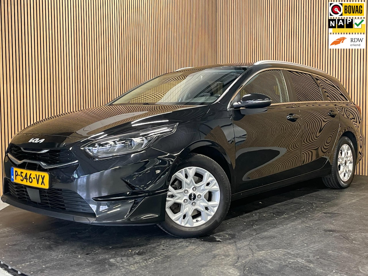 Kia Cee'd Sportswagon - Ceed 1.0 T-GDi DynamicPlusLine|LEDER|CARPLAY|CAMERA|CRUISE|CLIMATE|STOEL+STUURVERW|NAVI|NA - AutoWereld.nl