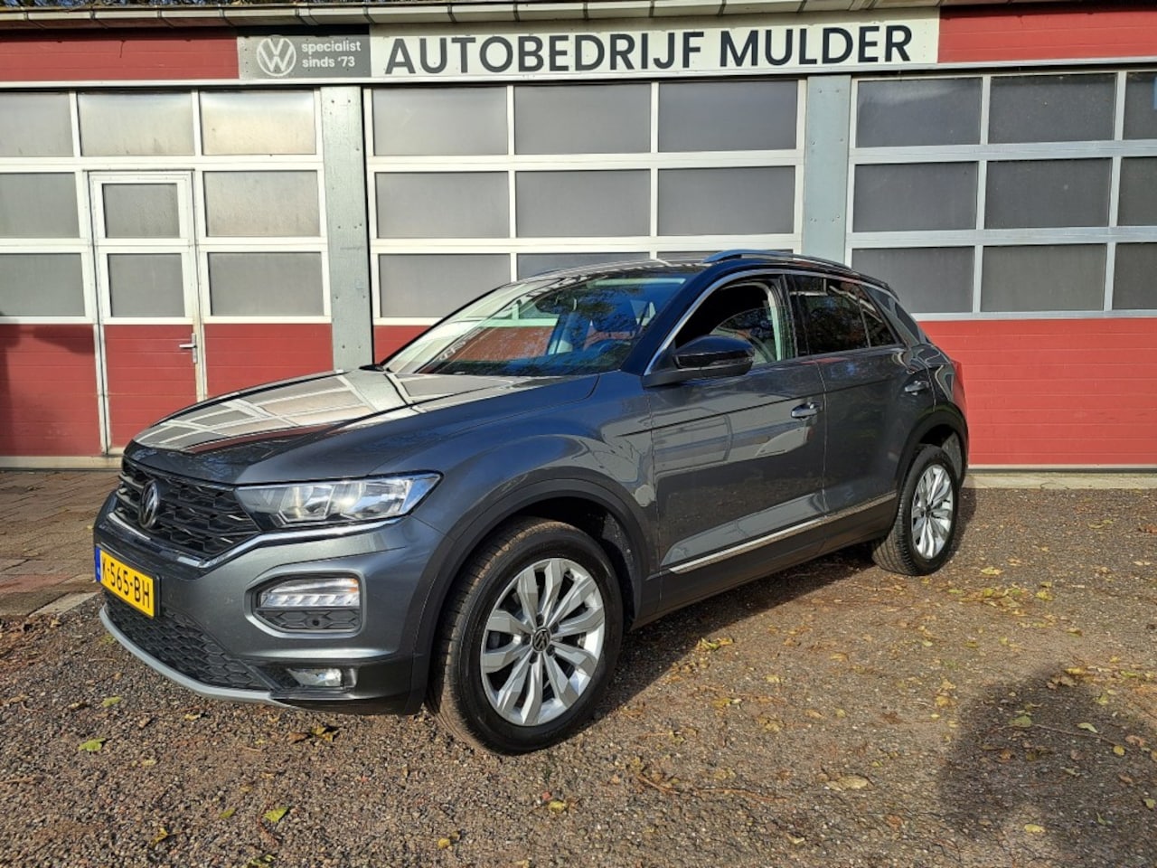 Volkswagen T-Roc - 1.5 TSI 150 Pk Style Business Dsg-7 Autom. NL auto !! - AutoWereld.nl