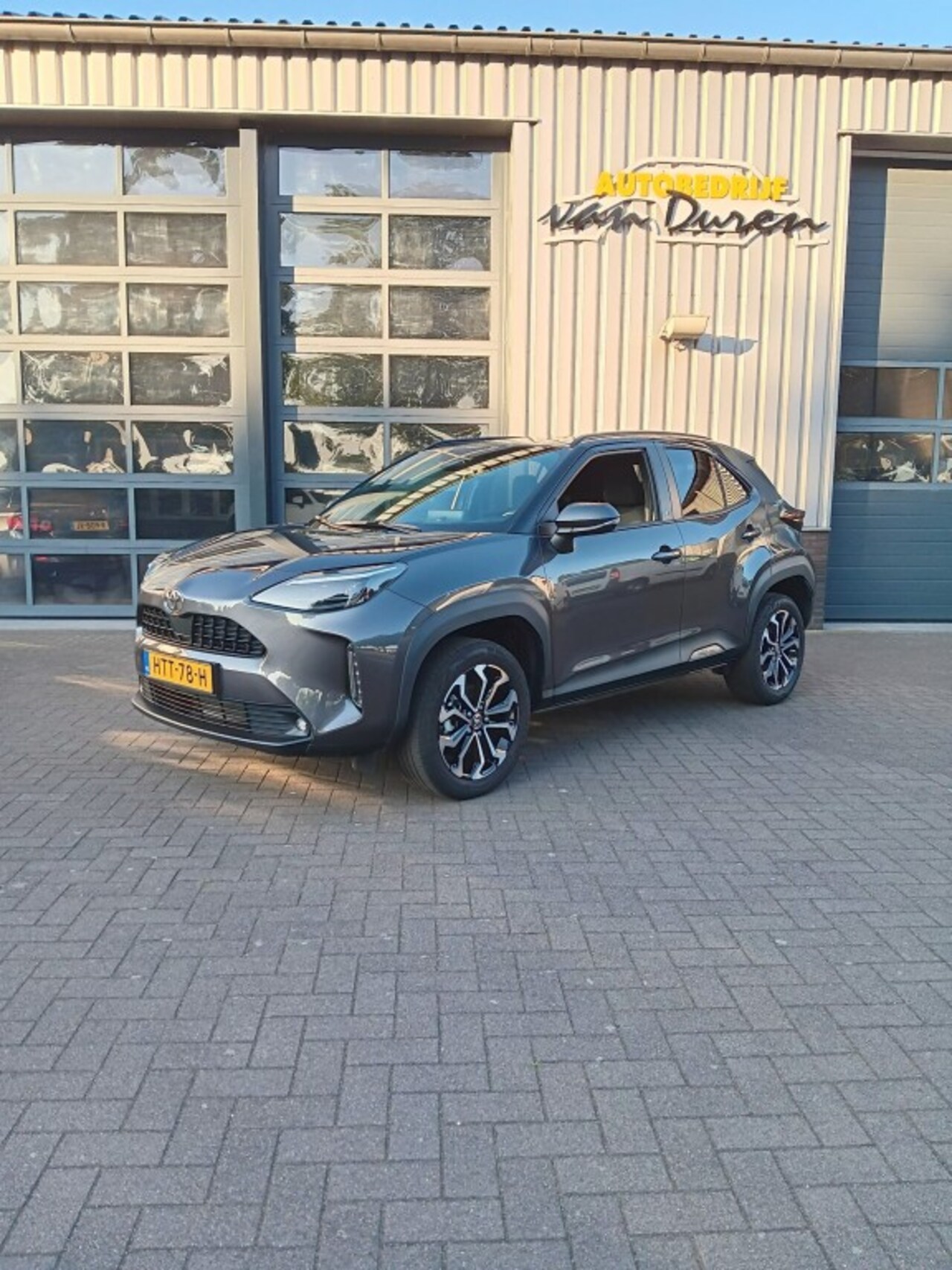 Toyota Yaris Cross - 1.5 Hybrid 130 Business Plus  Groot Navi  Stoel/Stuur verw. Apple Carplay  Cruise/Clima - AutoWereld.nl