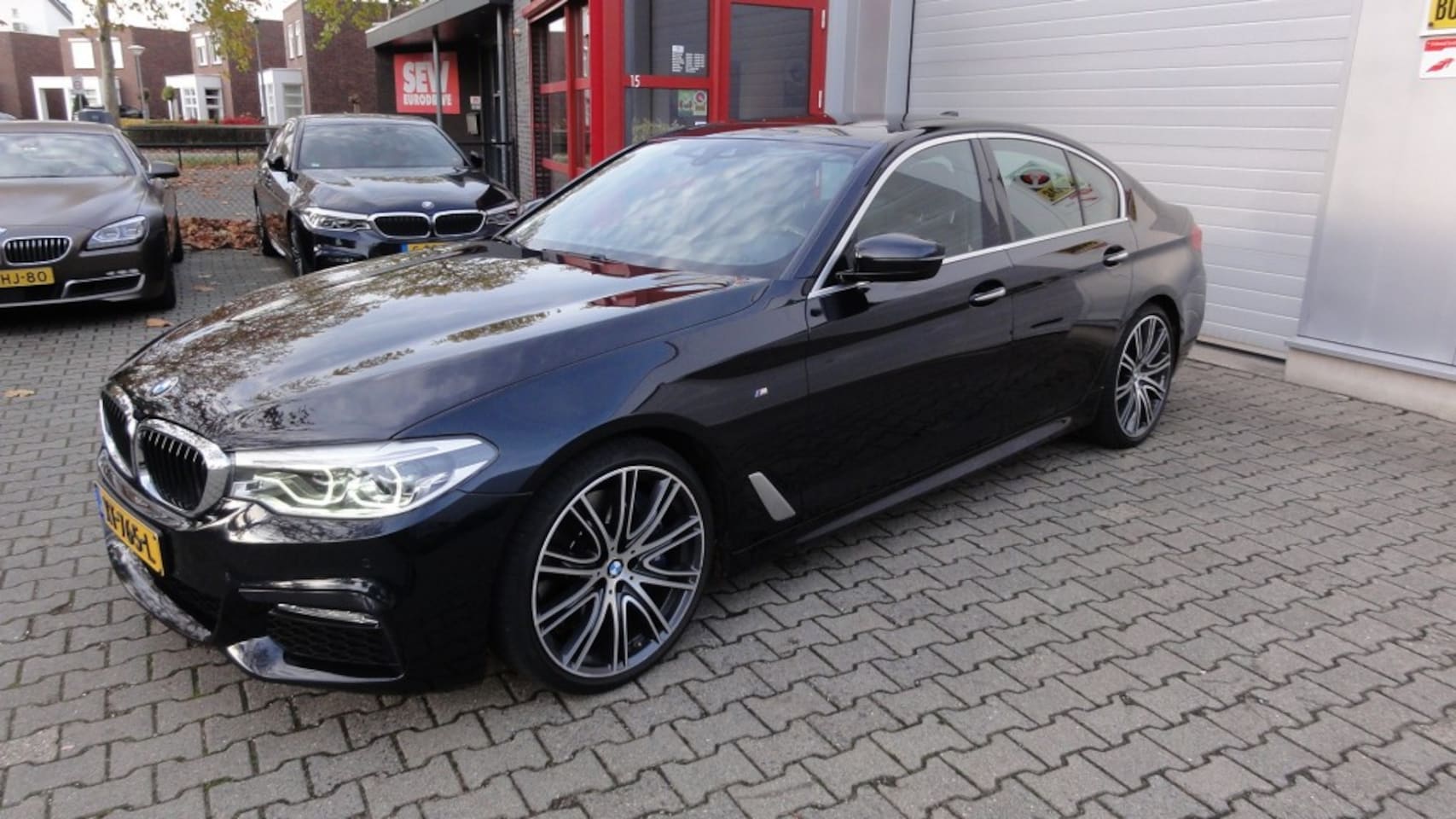 BMW 5-serie - 540i High Executive. M-Pakket. - AutoWereld.nl