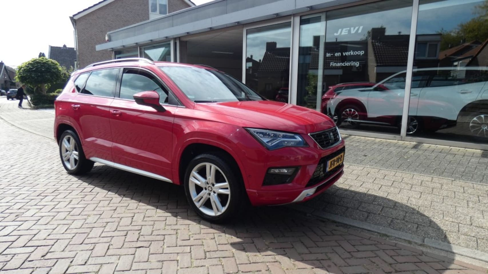 SEAT Ateca - 1.5 TSI FR Uitvoering * AUTOMAAT DSG * NAVI * CRUISE * 1/2 LEDER * CAMERA * P.D.C * TREK - AutoWereld.nl