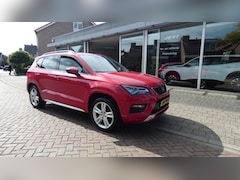 SEAT Ateca - 1.5 TSI FR Uitvoering * AUTOMAAT DSG * NAVI * CRUISE * 1/2 LEDER * CAMERA * P.D.C * TREKHA