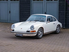 Porsche 911 - 2.4 T Fully restored