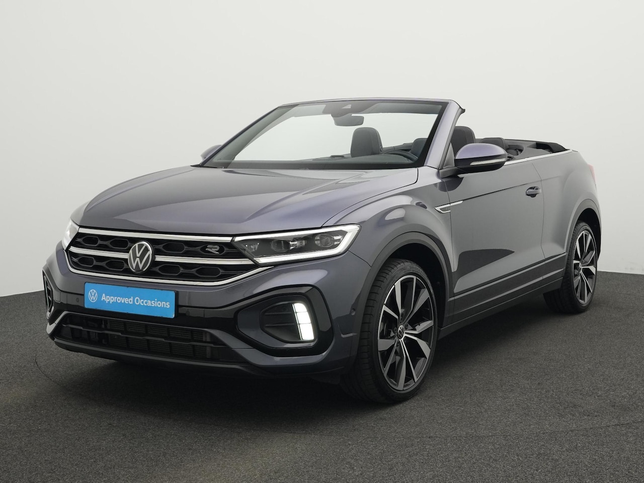 Volkswagen T-Roc Cabrio - 1.5 TSI 150 pk DSG R-Line | Achteruitrijcamera | Stoelverwarming | Carplay | 19 inch - AutoWereld.nl