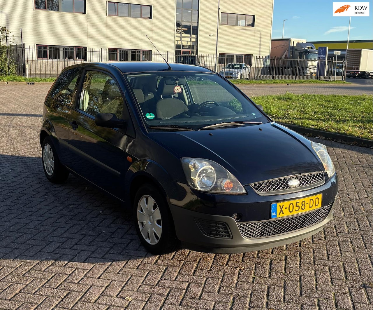 Ford Fiesta - 1.3-8V Style 1.3-8V Style - AutoWereld.nl