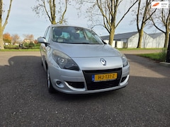 Renault Scénic - 2.0 Privilege AUTOMAAT - GOED ONDERHOUDEN - RIJDT TOP