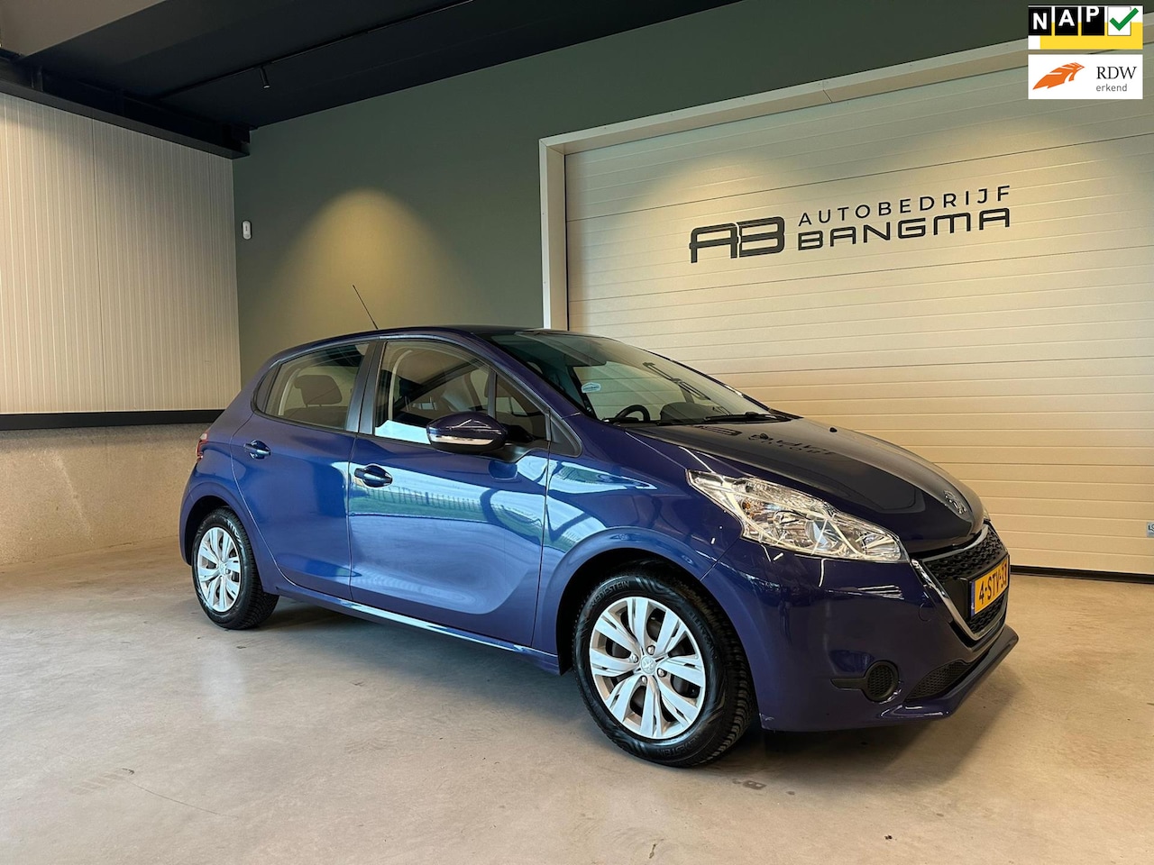 Peugeot 208 - 1.2 VTi 5-DEURS ACTIVE/AIRCONDITIONING/NAVIGATIE/ISOFIX/BLUETOOTH/CRUISECONTROL/NAP/nieuwe - AutoWereld.nl