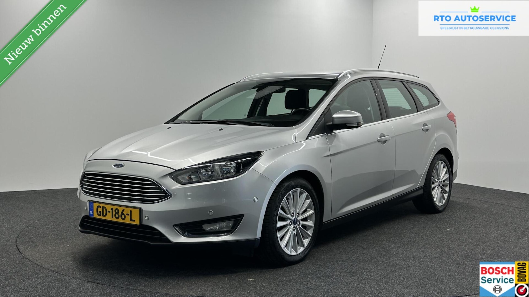 Ford Focus Wagon - 1.5 Titanium Edition CAMERA NAVI ECC CRUISE LM. - AutoWereld.nl