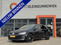 Volkswagen Golf - 1.4 TSI ACT Highline / Navi / Wegklapbare Trekhaak / Allseason Banden / Stoelverwarming /
