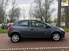 Renault Clio - 1.2-16V Extreme AIRCOAPK2026KOOPJE
