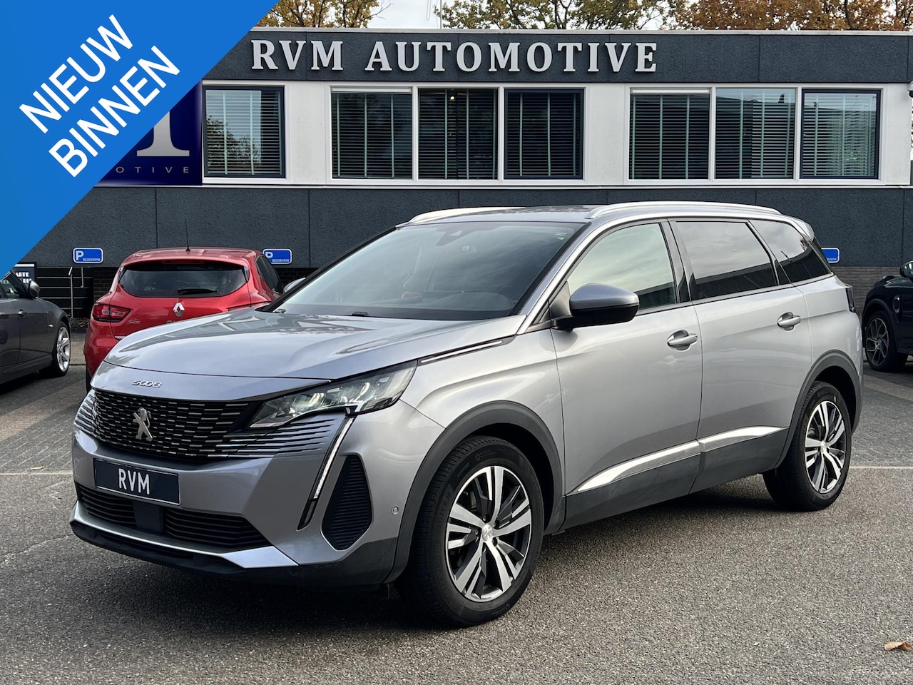 Peugeot 5008 - 1.5 BlueHDI Allure Pack Business 7-Persoons | Adaptive Cruise | Elektrische Klep | Keyless - AutoWereld.nl