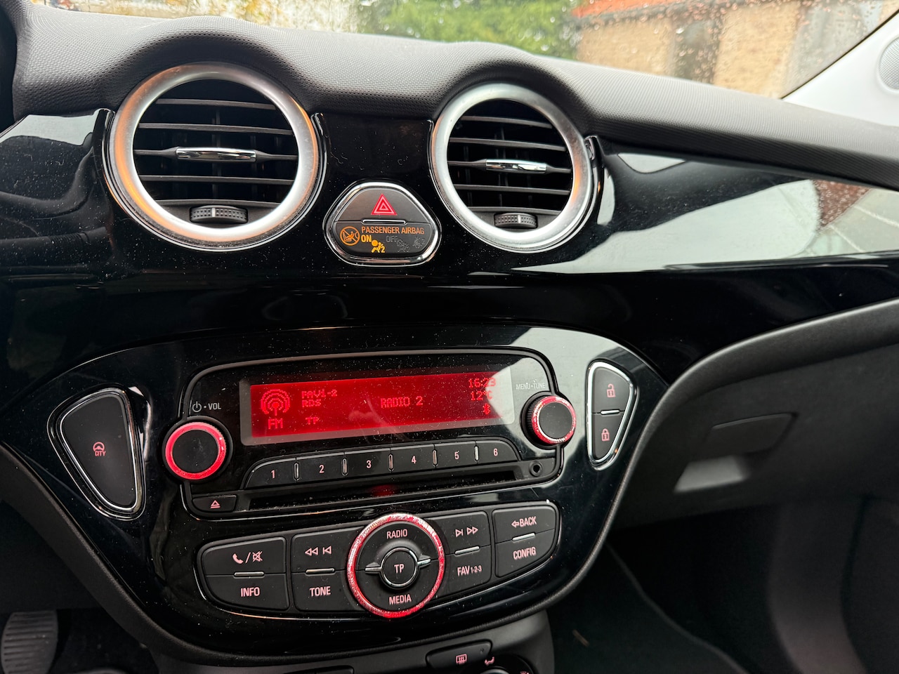 Opel ADAM - 1.4 Glam Rocks uitvoering soft top