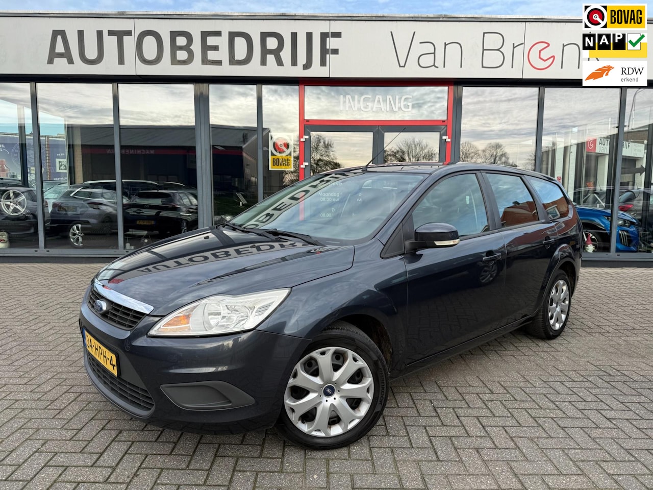 Ford Focus Wagon - 1.6 Trend | Nieuwe APK | Cruise | Trekhaak - AutoWereld.nl
