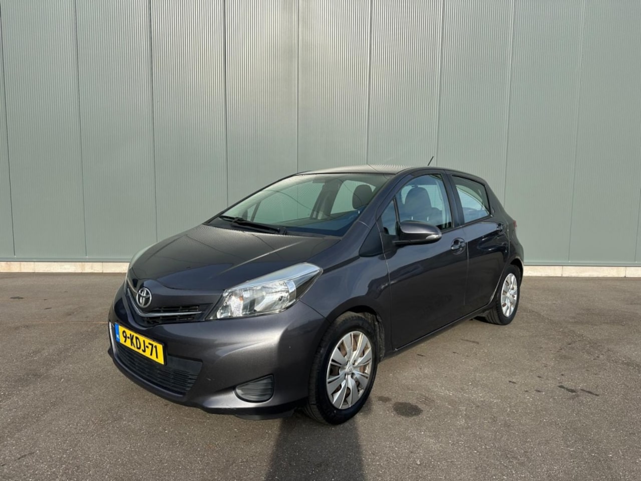 Toyota Yaris - 1.0 VVT-i Aspiration AIRCO | CAMERA ! - AutoWereld.nl