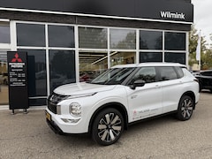Mitsubishi Outlander - 2.4 PHEV First Ed. | Head up | Elek. Achterklep | Stuur/stoelve