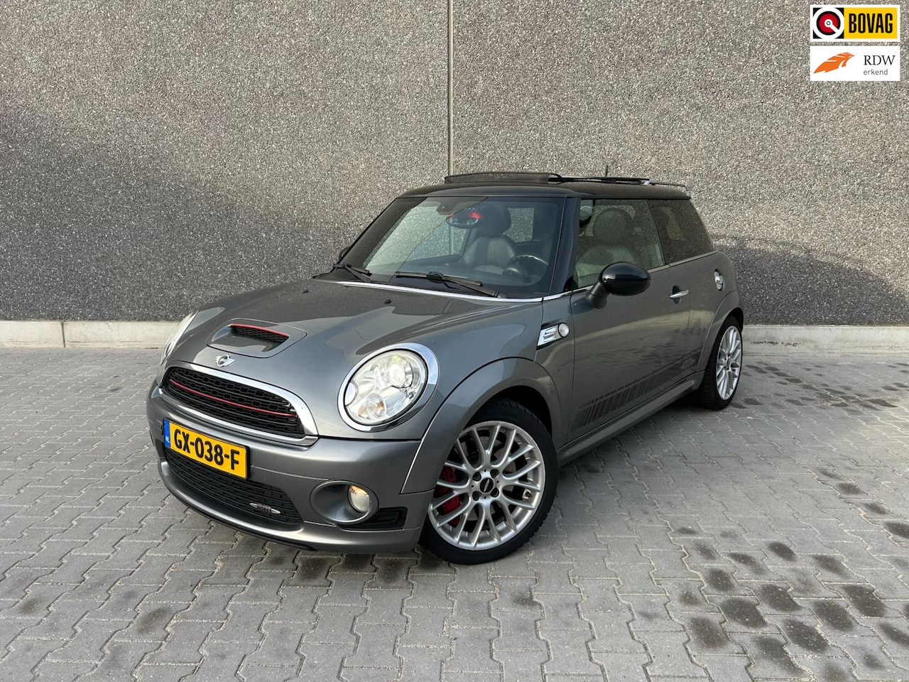 MINI John Cooper Works - Mini 1.6 Chili | PANORAMA | AUX/USB | LEDER | STOELVERW | CC | PDC | APK T/M 27-10-2026 | - AutoWereld.nl