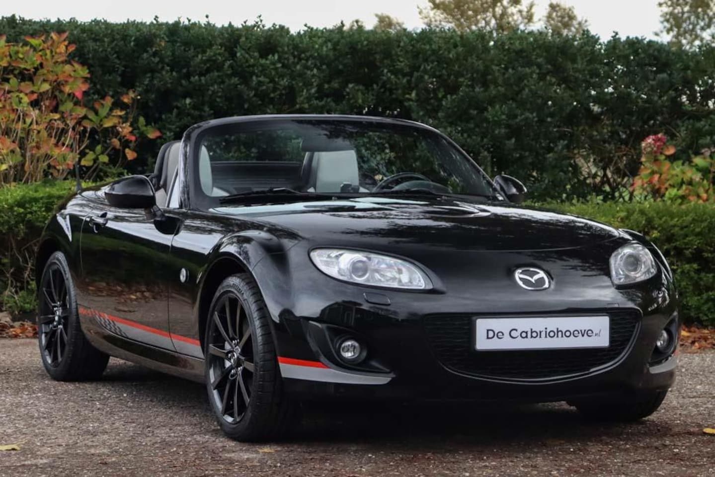 Mazda MX-5 Roadster Coupé - NC 2.0l Stralend Zwart Doorzichtig - Senshu - AutoWereld.nl