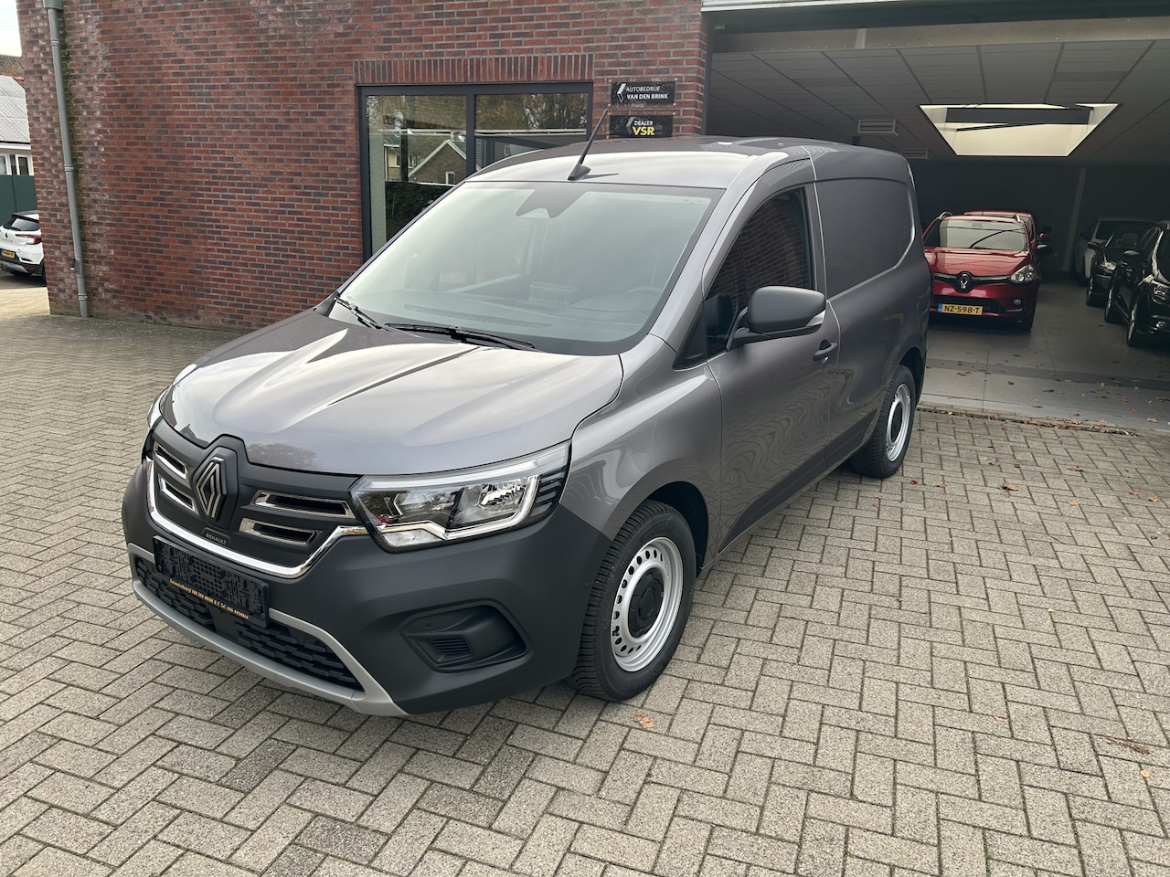Renault Kangoo E-Tech - Advance L1 Open Sesame 44 kWh/All Season/ vloerplaat en wandbekleding - AutoWereld.nl