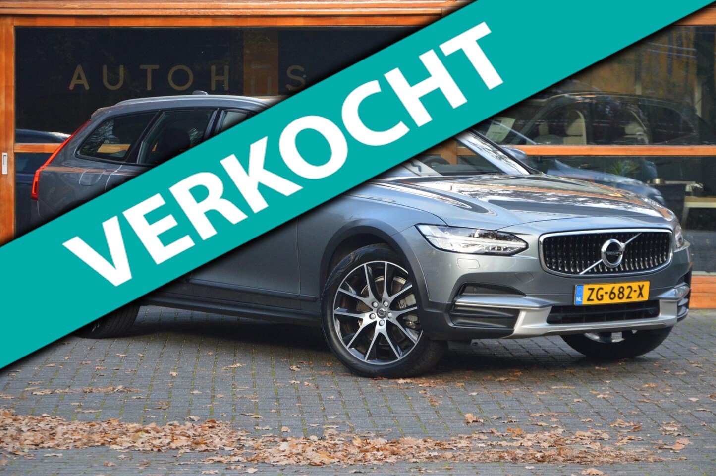 Volvo V90 Cross Country - D4 AWD Polestar Engineerd | Adaptive Cruise | Trekhaak 2400KG | Stoelverwarming | Leer | V - AutoWereld.nl