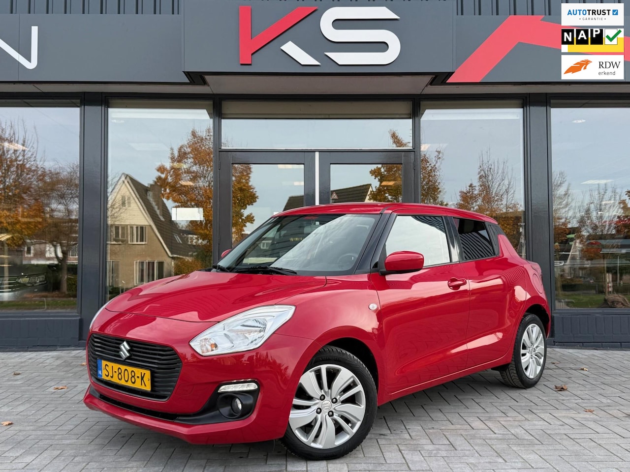 Suzuki Swift - 1.2 Select Navi Camera Nap Carplay - AutoWereld.nl