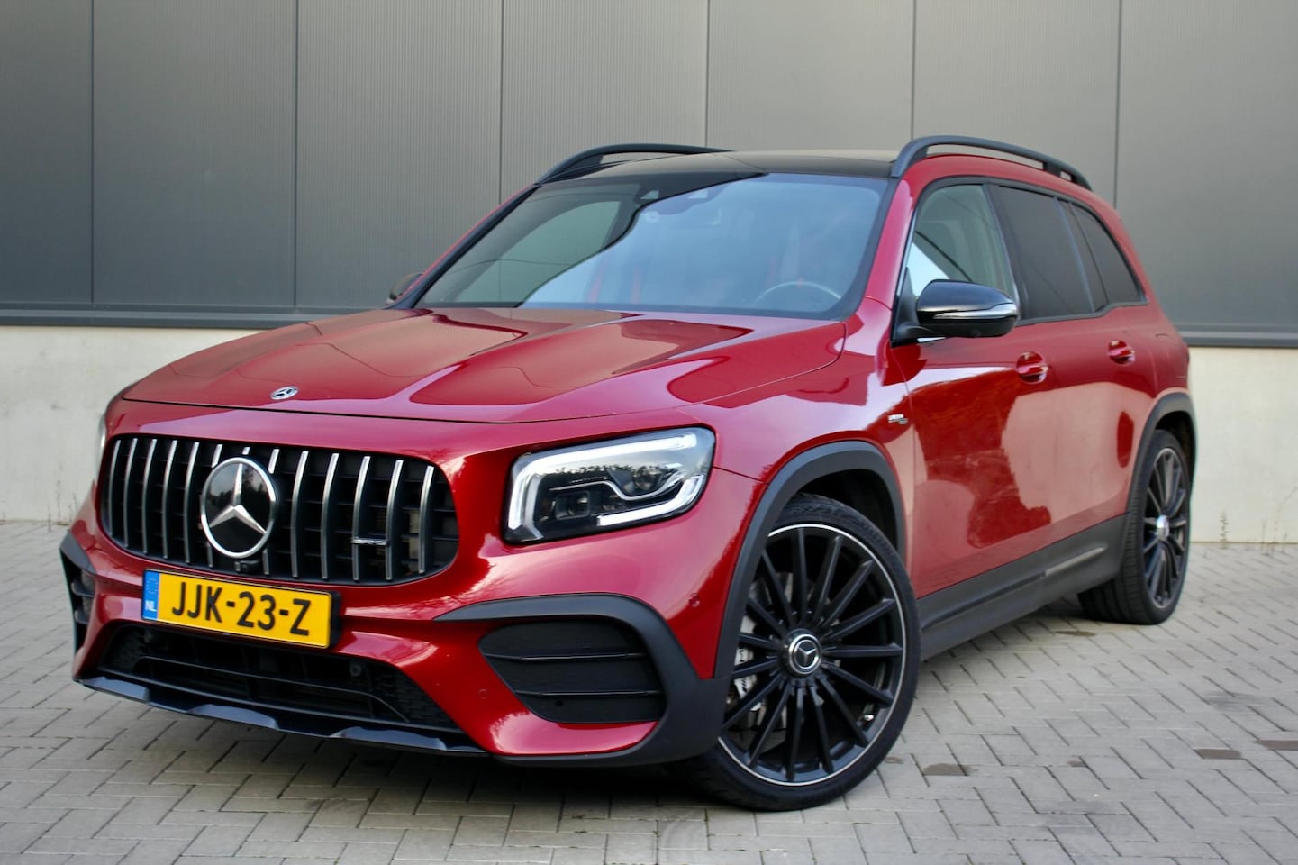 Mercedes-Benz GLB - AMG 35 4MATIC|PANO|21"| - AutoWereld.nl