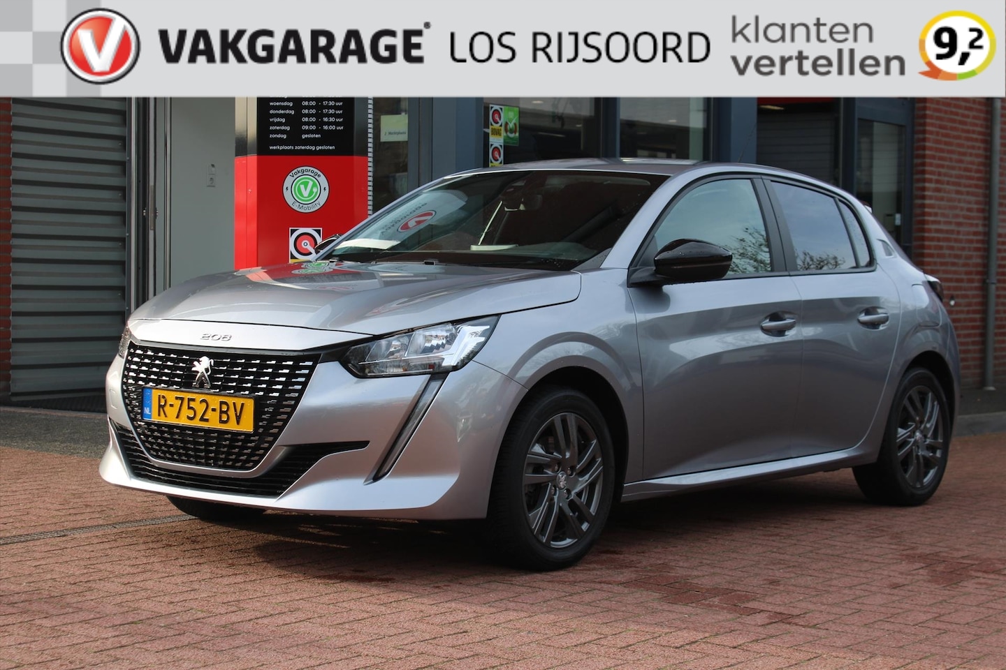 Peugeot 208 - 1.2 PureTech *Active* | Carplay | Navigatie | Cruise & Climate Control | Privacy |Orig. NL - AutoWereld.nl