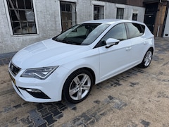 SEAT Leon - 1.5 TSI FR *apple carplay* stoelverwarming*cruise*navi
