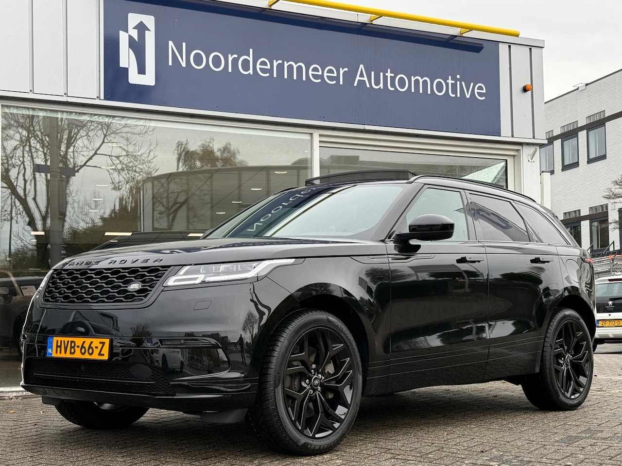 Land Rover Range Rover Velar - 2.0 P400e / Leer / Panoramadak / Memory / Meridian / Adaptive Cruise - AutoWereld.nl