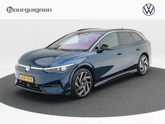 Volkswagen ID.7 Tourer - Pro Business 77 kWh 286 pk | 360 Camera | Ergonomische Voorstoelen | Stoel/Stuur Verwarmin
