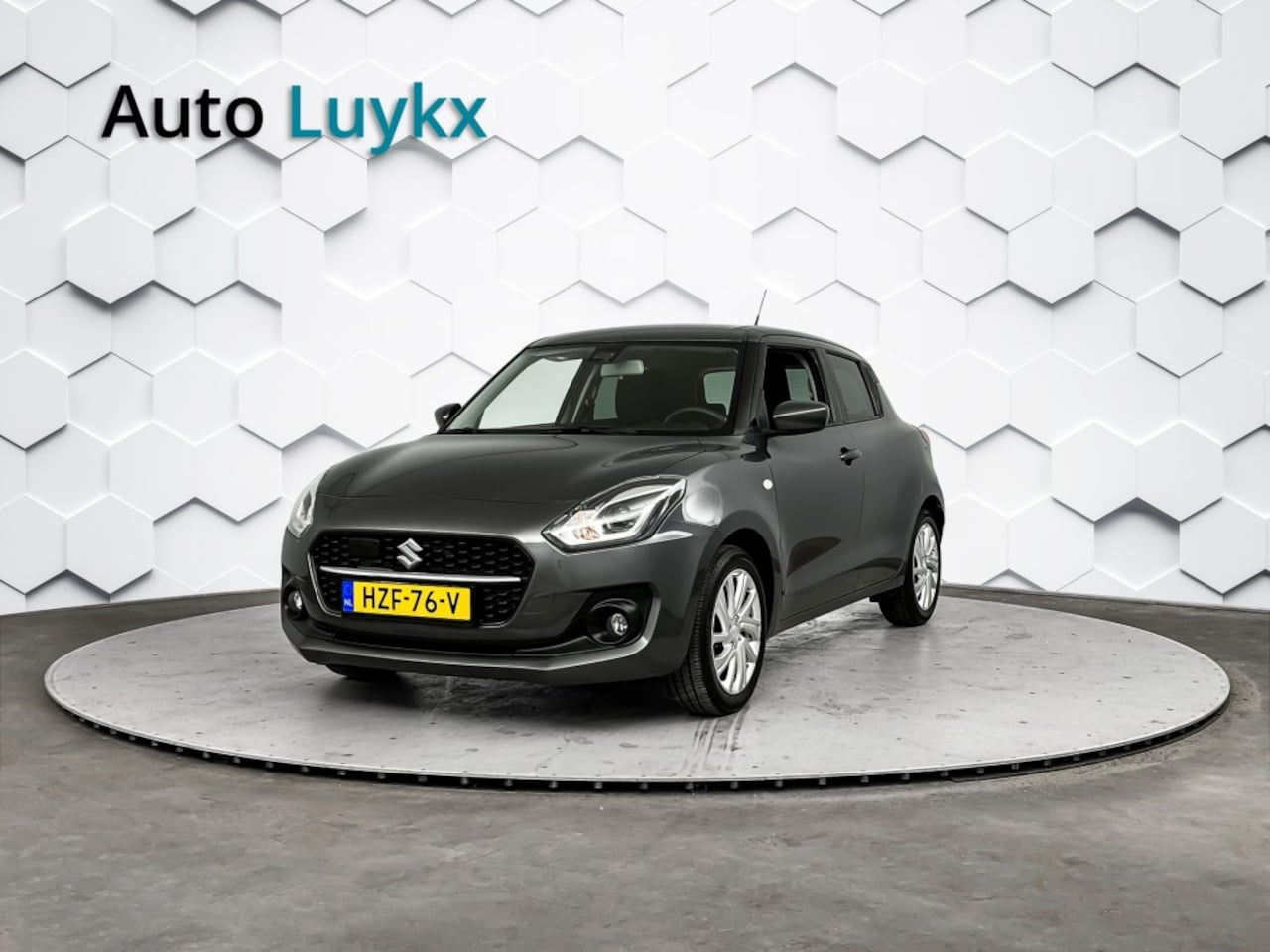 Suzuki Swift - 1.2 Select Smart Hybrid | Navigatie | Adaptieve Cruise Control | 16'' L.M. velgen - AutoWereld.nl