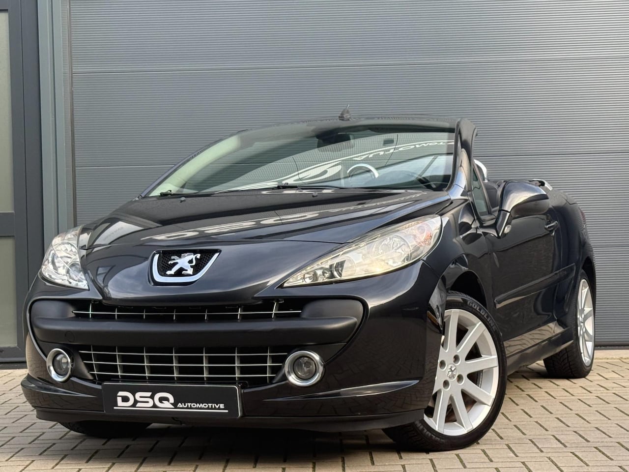 Peugeot 207 CC - 1.6 VTi Roland Garros 1.6 VTi Roland Garros - AutoWereld.nl