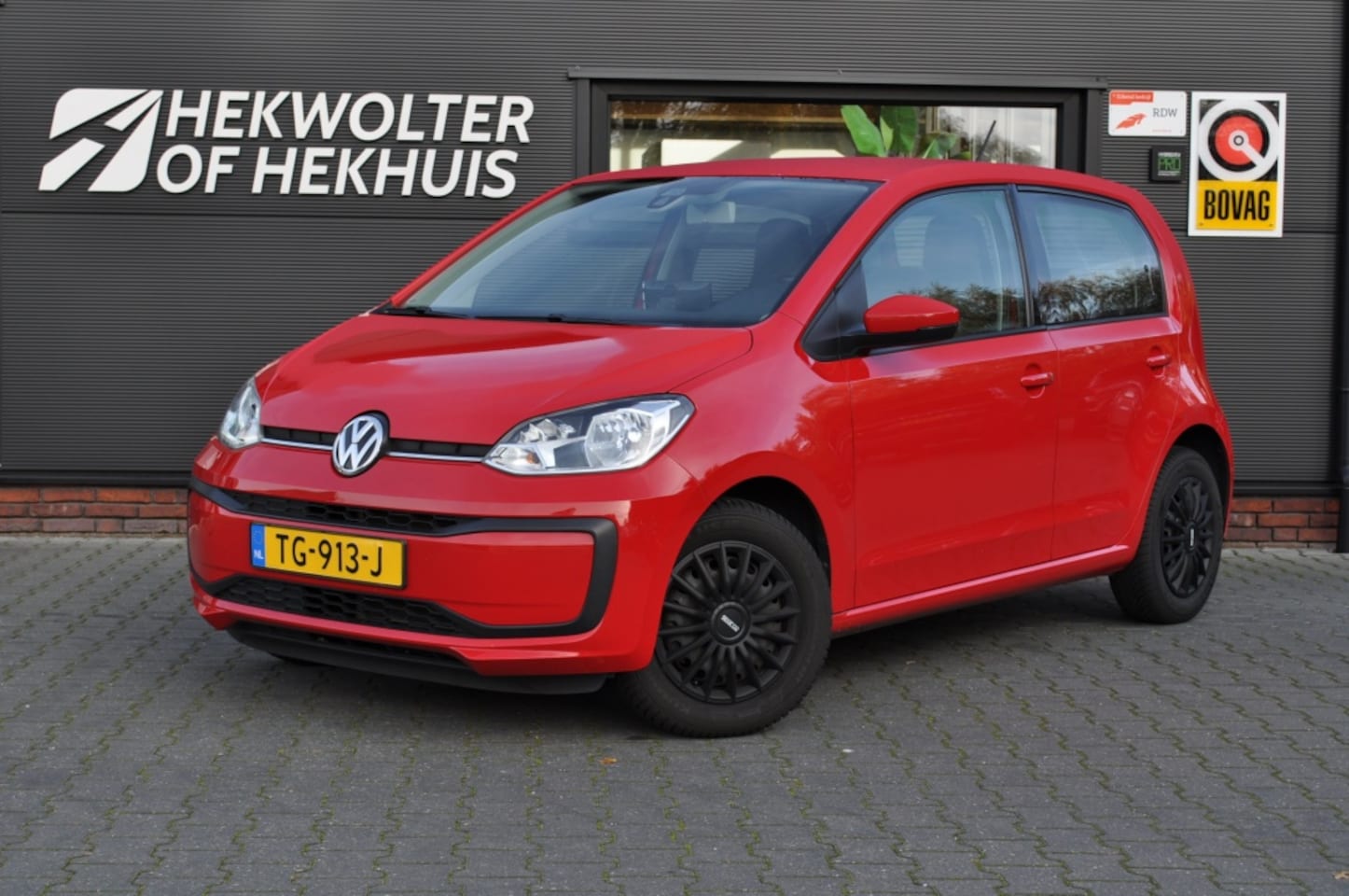 Volkswagen Up! - 1.0 BMT move up! | Carplay | Airco | Cruise | Centraal | LED - AutoWereld.nl