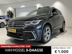 Volkswagen Tiguan - 1.4 TSI eHybrid R-Line Business+ 245 PK DSG | Automaat | Panoramadak | Digital Cockpit Pro