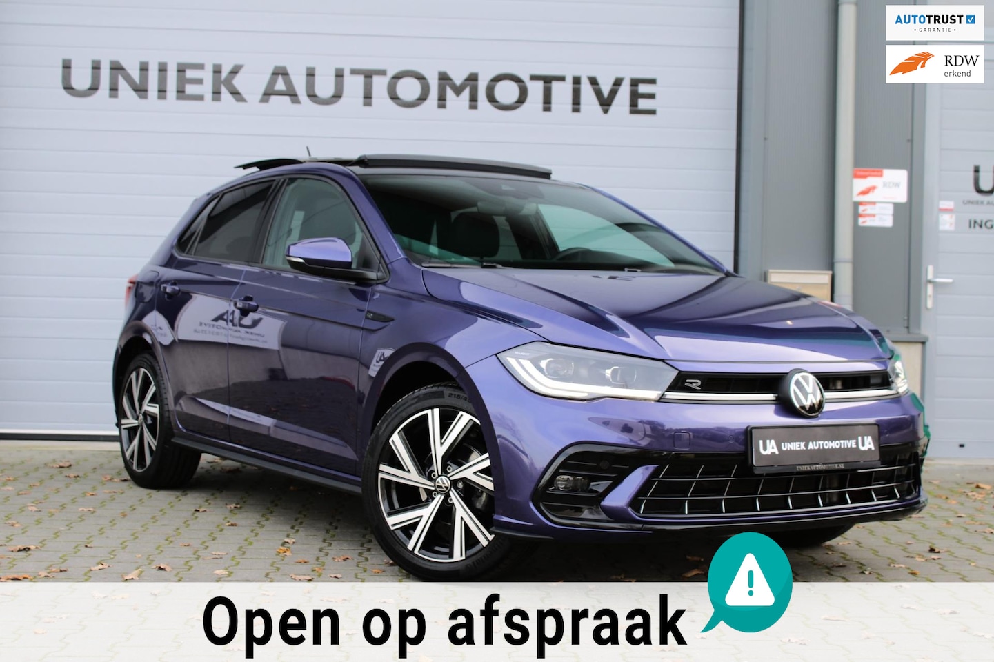 Volkswagen Polo - 1.0 TSI HIGHLINE BUSINESS R | R-LINE | PANO | CAMERA | NAVI | VIRTUAL | FAB. GARANTIE | 1E - AutoWereld.nl