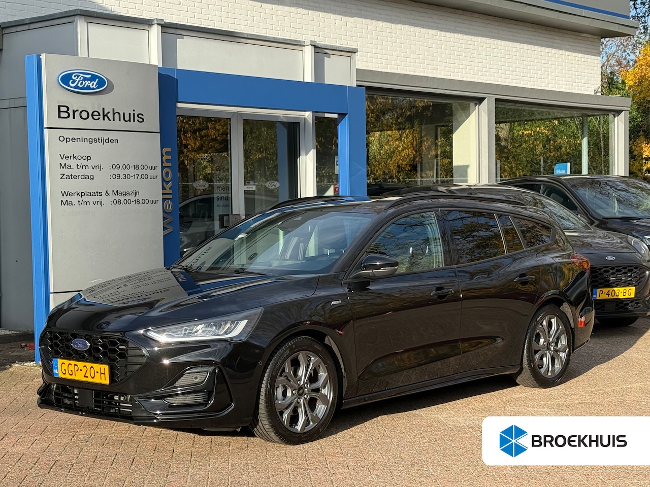 Ford Focus Wagon - 1.0 EcoBoost Hybrid ST Line 155pk | Winterpack | Adapt. Cruise | Afneembare trekhaak | Car - AutoWereld.nl