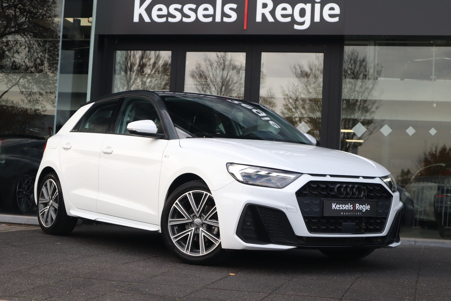 Audi A1 Sportback - 35 TFSI S Line LED Sensoren Stoelverwarming Cruise 17” Navi - AutoWereld.nl