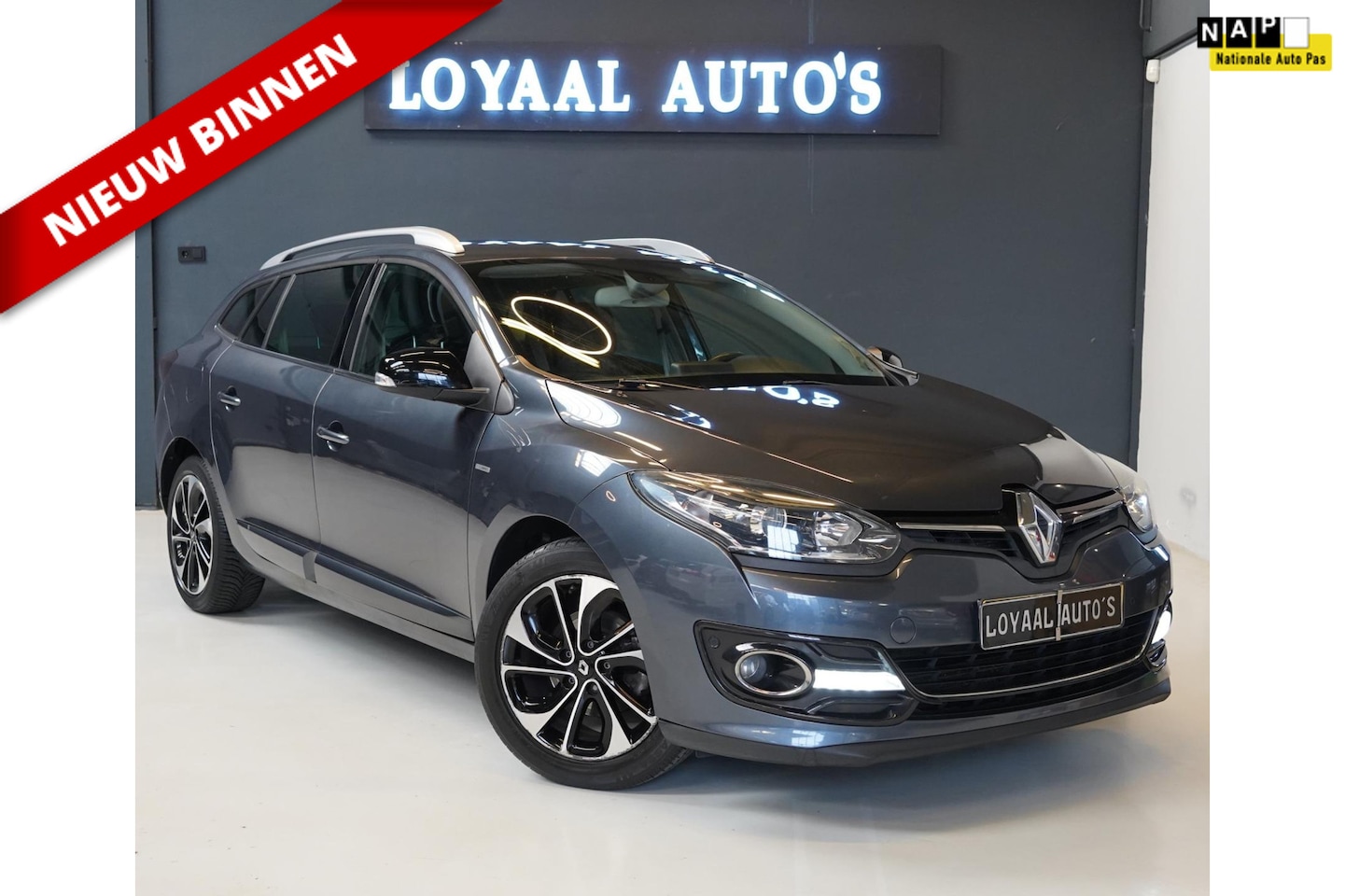 Renault Mégane Estate - 1.2 TCe Bose | NAVI | AIRCO | CRUISE | PDC | APK | NAP. - AutoWereld.nl