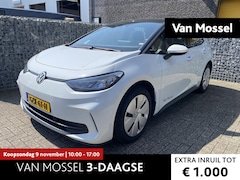 Volkswagen ID.3 - Pure Oranje Edition 52 kWh 170 PK | Automaat | Steunhaak | Navigatie | Stoelverwarming | S