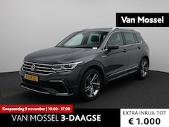 Volkswagen Tiguan - 1.5 TSI R-Line Business 150 PK | R-Line | Automaat | Achteruitrijcamera | Panoramadak | Tr
