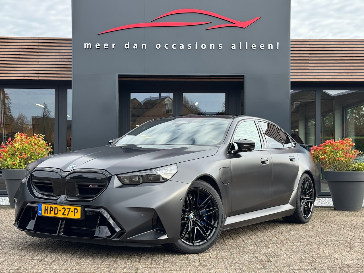 BMW M5 - Sedan 727 Pk Carbon Pack B&W Geventileerde Stoelen - AutoWereld.nl
