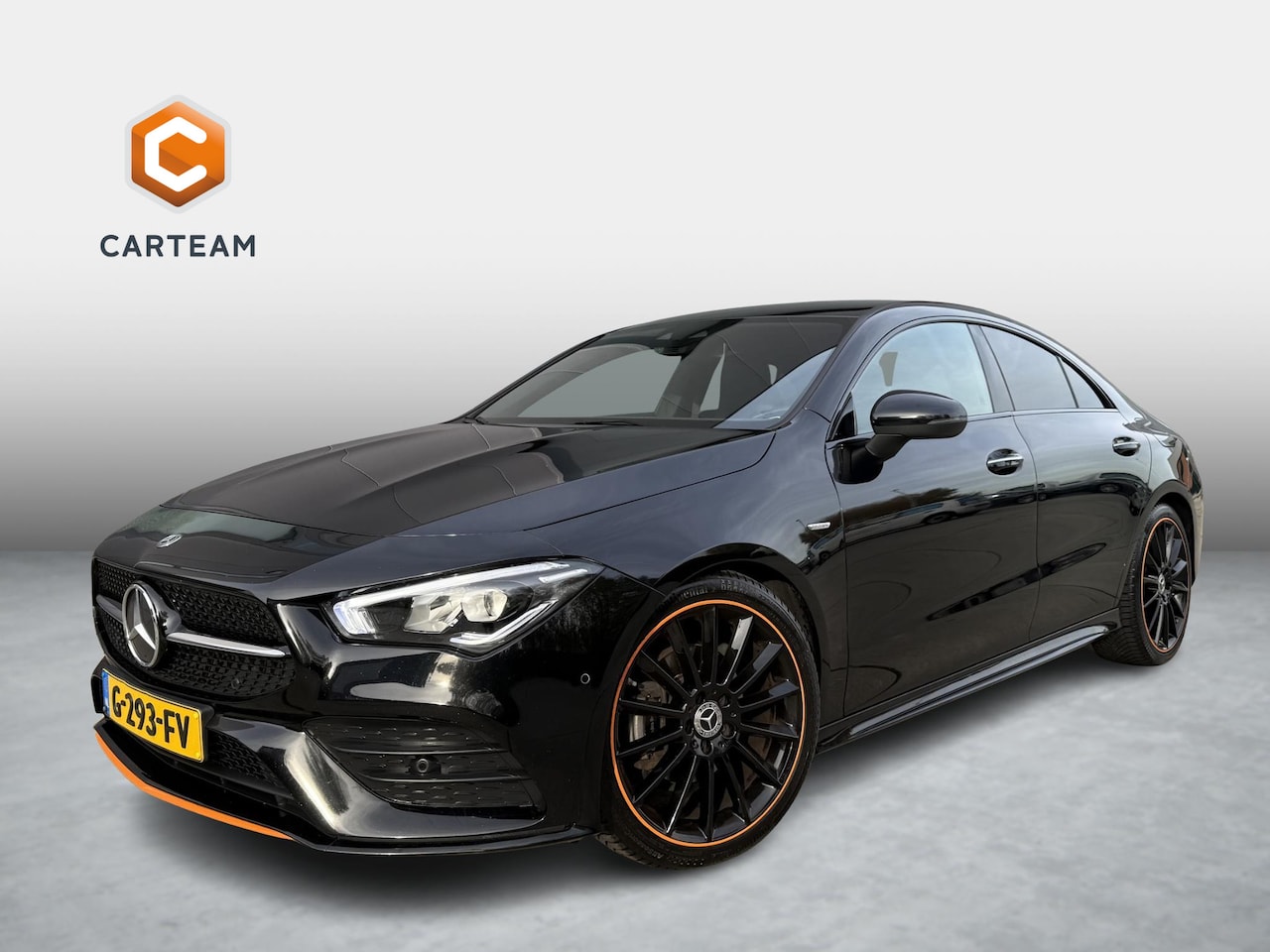 Mercedes-Benz CLA-Klasse - 180 Premium Orange Art Premium Plus | AMG EDITION 1 - AutoWereld.nl