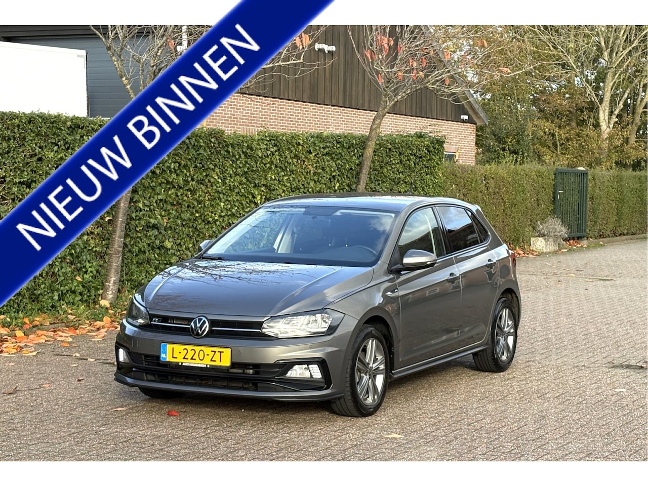 Volkswagen Polo - 96 PK TSI R-Line Edition DSG 1e eigenaar NAP - AutoWereld.nl