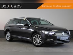 Volkswagen Passat Variant - 1.5 TSI Business Navi - Matrix LED - Stoelverwarming - Trekhaak