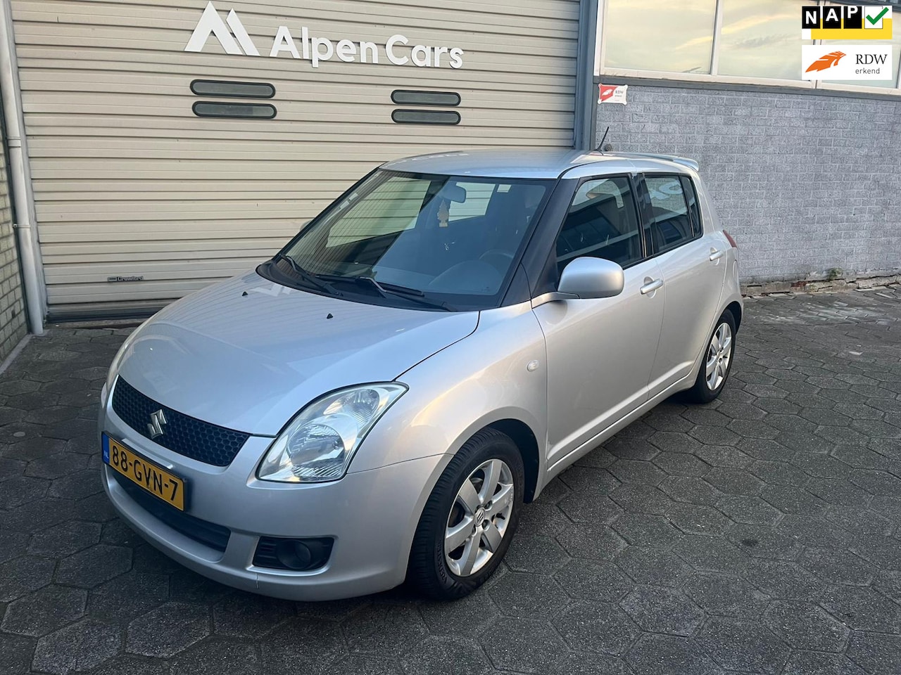 Suzuki Swift - 1.3 Shogun Airco / NAP / APK 10-2026 - AutoWereld.nl