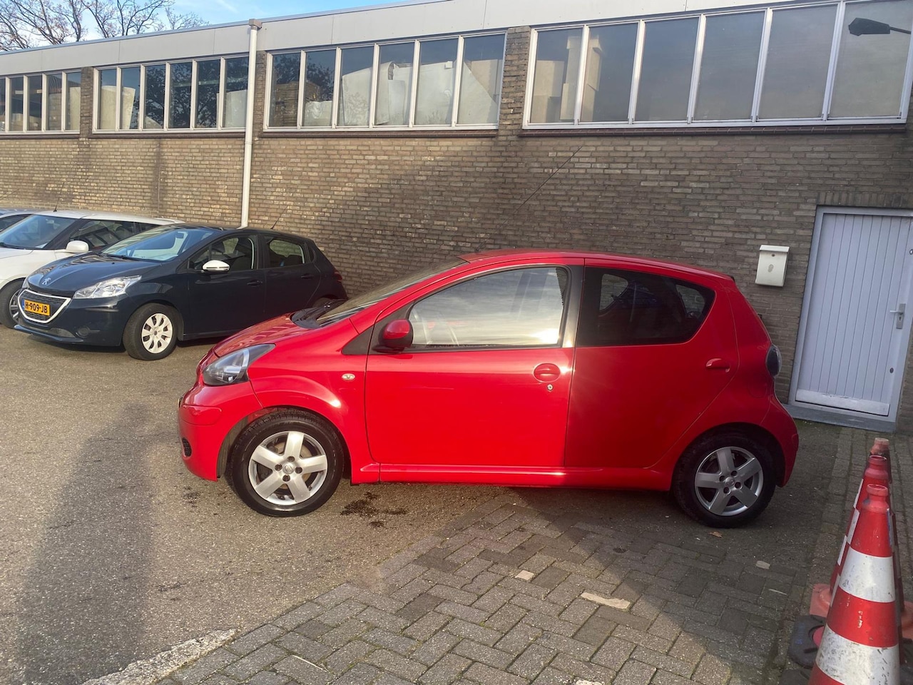 Toyota Aygo - 1.0-12V Access 1.0-12V Access - AutoWereld.nl