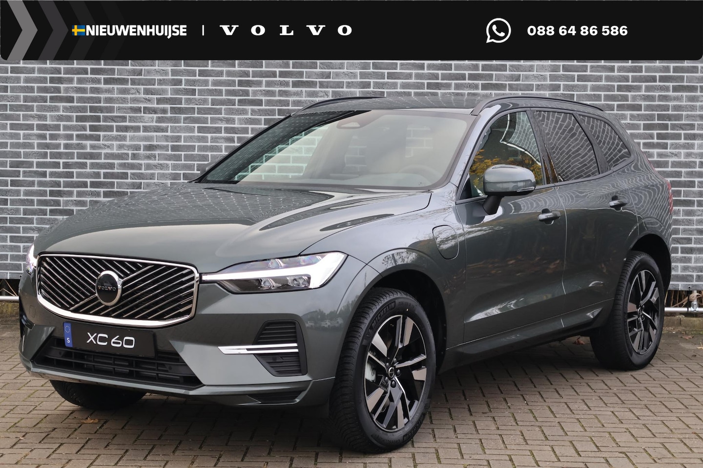 Volvo XC60 - 2.0 T6 Plug-in hybrid AWD Essential | Driver assist pakket | Climate Pakket | Extra getint - AutoWereld.nl