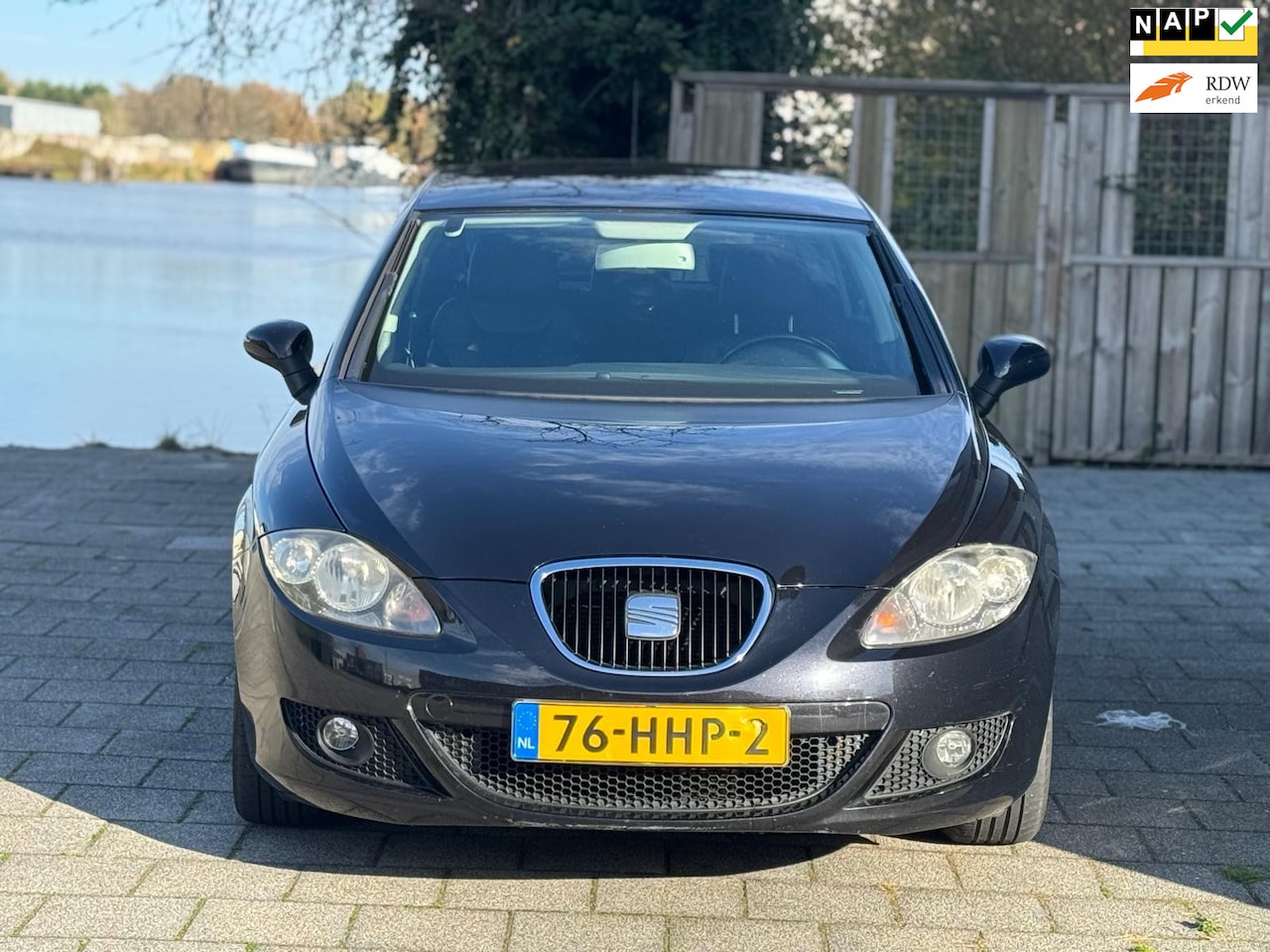 SEAT Leon - 1.4 TSI Business Style Pro 1.4 TSI Business Style Pro,leer,navigatie,Cruisecontrol - AutoWereld.nl