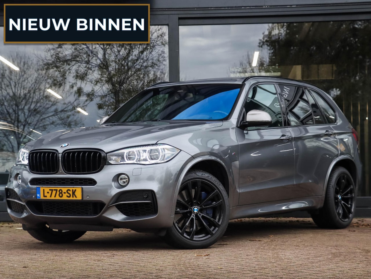BMW X5 - M50d 381PK | Van Grijs kenteken | Euro 6 | 3500kg trekken - AutoWereld.nl