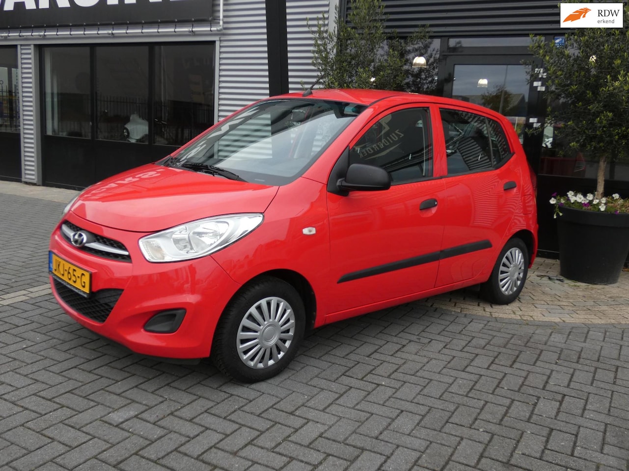 Hyundai i10 - 1.1 i-Motion Cool 1.1 i-Motion Cool - AutoWereld.nl