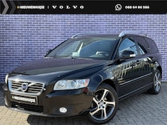 Volvo V50 - 2.0 Limited Edition | Xenon | Leder | Stoelverwarming | Parkeersensoren | getinte ruiten |
